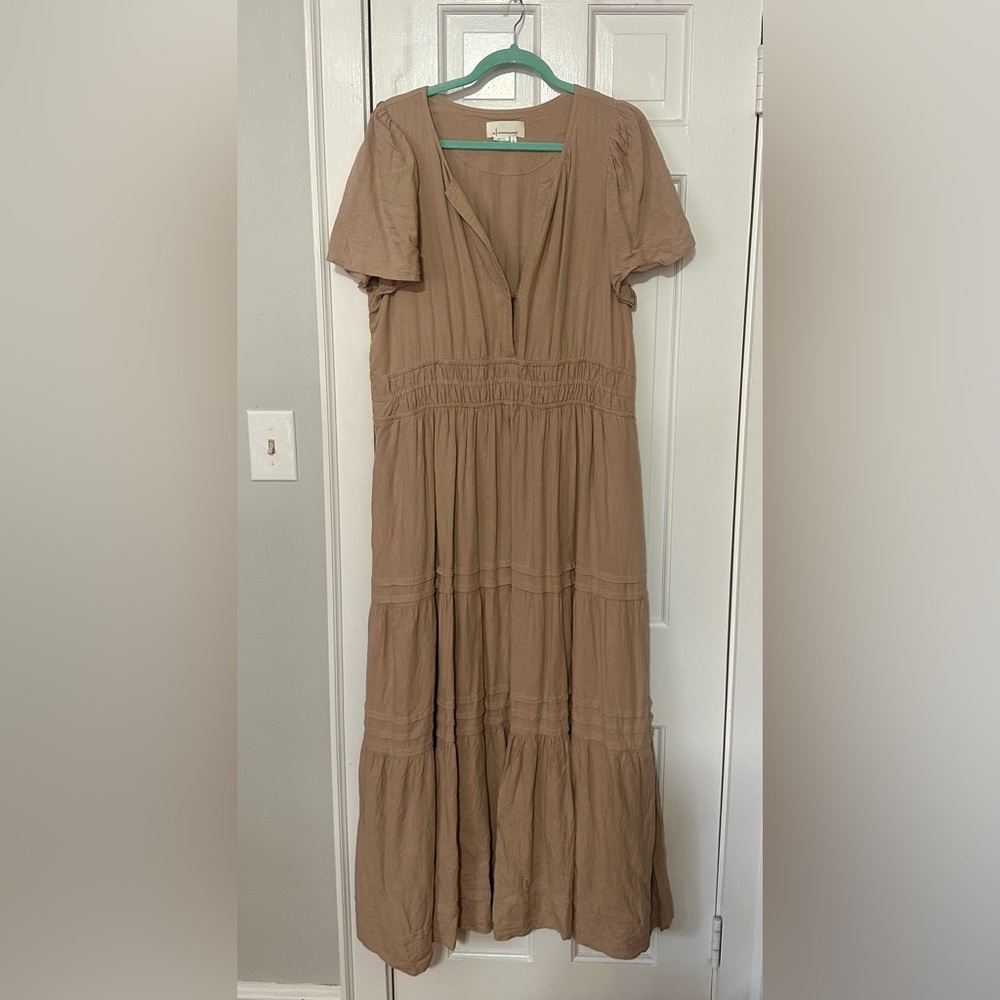 Anthropologie Tan Somerset, maxi dress size extra large